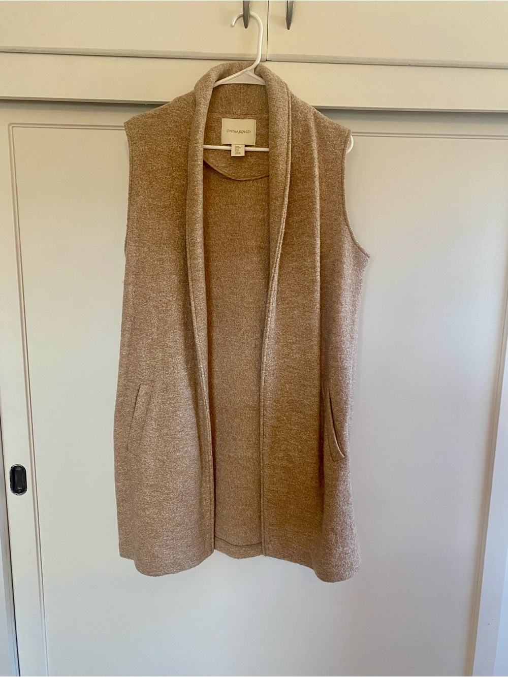 Cynthia Rowley Sleeveless Open Front Cardigan Vest in Light Tan